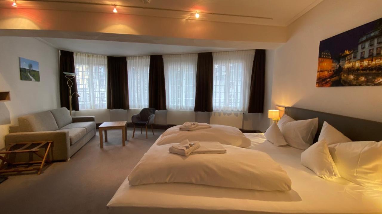 Horchem Hotel-Restaurant-Cafe-Bar Моншау Экстерьер фото