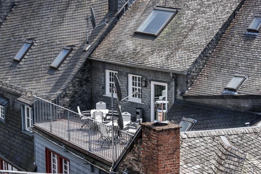 Horchem Hotel-Restaurant-Cafe-Bar Моншау Экстерьер фото